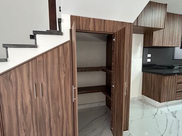 VENTA DE CASA EN LA ANTIGUA CEMENTERA, CUATRO RECAMARAS, EN PUEBLA, PUEBLA
