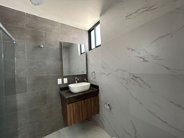 VENTA DE CASA EN LA ANTIGUA CEMENTERA, CUATRO RECAMARAS, EN PUEBLA, PUEBLA