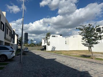 PREVENTA DE CASA EN LA ANTIGUA CEMENTERA, CUATRO RECAMARAS, EN PUEBLA, PUEBLA