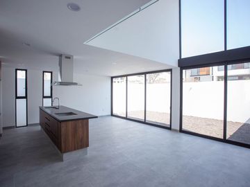 CASA EN VENTA ZIBATA QUERETARO