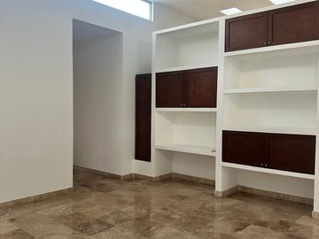 CASA EN VENTA PRIVANZAS