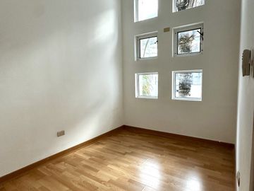 CASA EN VENTA PRIVANZAS