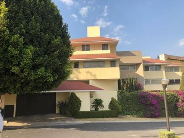 CASA EN LOMAS COUNTRY CLUB