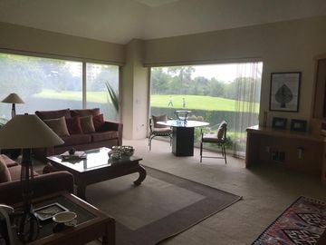 CASA EN LOMAS COUNTRY CLUB