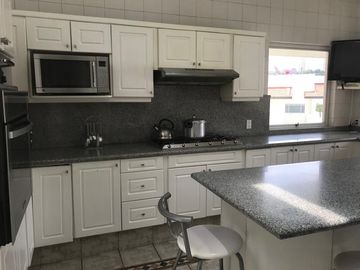 CASA EN LOMAS COUNTRY CLUB