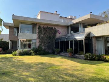 CASA EN LOMAS DE CHAPULTEPEC