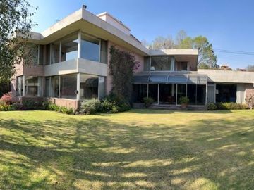 CASA EN LOMAS DE CHAPULTEPEC