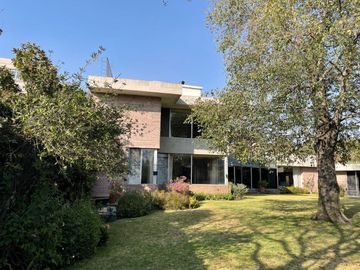 CASA EN LOMAS DE CHAPULTEPEC