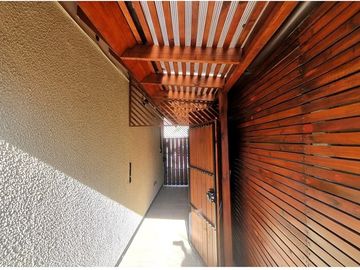 Amplia Casa Condominio Quebrada de Macul 4D/3B
