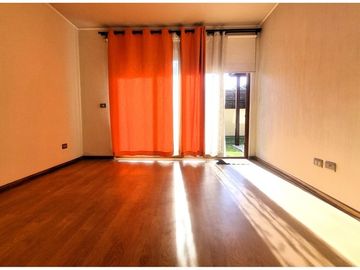 Amplia Casa Condominio Quebrada de Macul 4D/3B