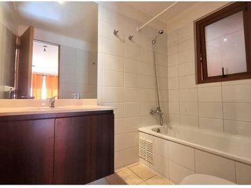 Amplia Casa Condominio Quebrada de Macul 4D/3B