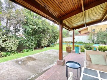 Casa 5D+5B+Piscina San Carlos Apoquindo Las Condes
