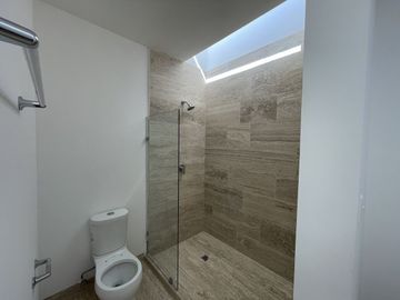 En venta townhouse con acabados premium en Cholul.