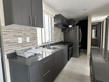 DEPARTAMENTO EN VENTA EN PASEOS DEL BOSQUE