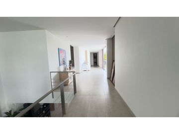 Casa campestre para la venta en exclusiva parcelacion en Llanogrande L