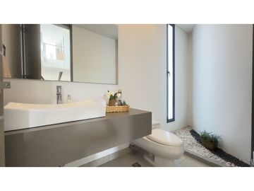 Casa campestre para la venta en exclusiva parcelacion en Llanogrande L