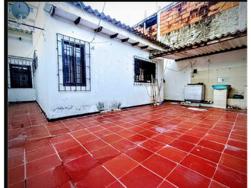 Hermosa casa en venta en Bellavista, Santa Marta