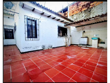 Hermosa casa en venta en Bellavista, Santa Marta
