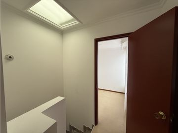VENTA DE CASA CIUDADELA LA PRIMAVERA