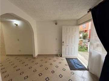 VENTA DE CASA CIUDADELA LA PRIMAVERA