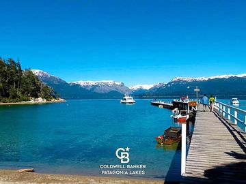 VENTA Departamento 2 dorm Amoblado Balcón Cochera y Baulera Complejo Patagonia Villa La Angostura