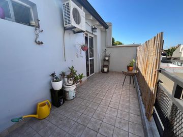 DEPARTAMENTO TIPO DUPLEX EN VENTA – VILLA LURO – FONROUGE 400 – 2 AMBIENTES CON BALCÓN TERRAZA.