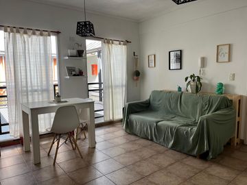 DEPARTAMENTO TIPO DUPLEX EN VENTA – VILLA LURO – FONROUGE 400 – 2 AMBIENTES CON BALCÓN TERRAZA.