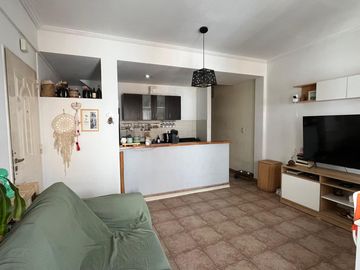 DEPARTAMENTO TIPO DUPLEX EN VENTA – VILLA LURO – FONROUGE 400 – 2 AMBIENTES CON BALCÓN TERRAZA.
