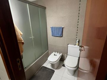 Chalet en amplio lote a la venta en Ituzaingo