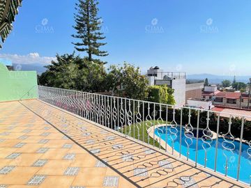 Venta Casa en  Fraccionamiento Lomas de  Tetela, Cuernavaca, Morelos - V365