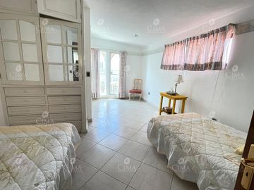 Venta Casa en  Fraccionamiento Lomas de  Tetela, Cuernavaca, Morelos - V365