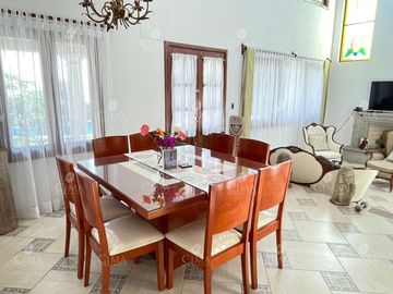 Venta Casa en  Fraccionamiento Lomas de  Tetela, Cuernavaca, Morelos - V365