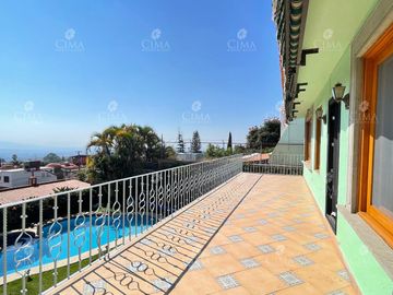 Venta Casa en  Fraccionamiento Lomas de  Tetela, Cuernavaca, Morelos - V365