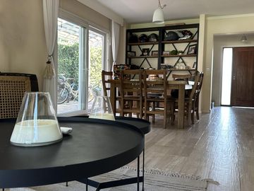 VENTA Hermosa Casa Barrio Cerrado Tres Horquetas-San Fernando-Impecable-Pileta-Playroom-APTO CREDITO