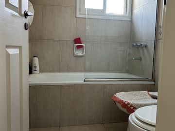 VENTA Hermosa Casa Barrio Cerrado Tres Horquetas-San Fernando-Impecable-Pileta-Playroom-APTO CREDITO