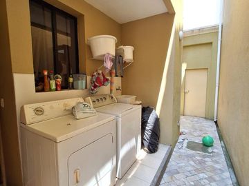 Venta casa 3 dormitorios. Km 2.5 vía Samborondón, Sector Uees  RRR