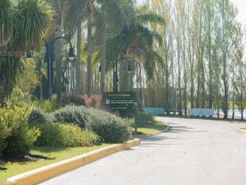 Casa en  La Magdalena - Canning