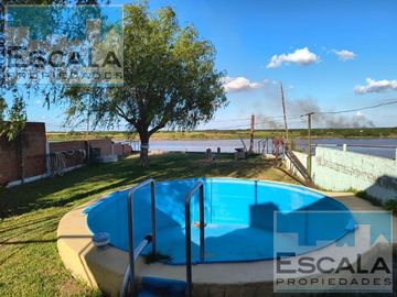 Casa en Puerto Gaboto