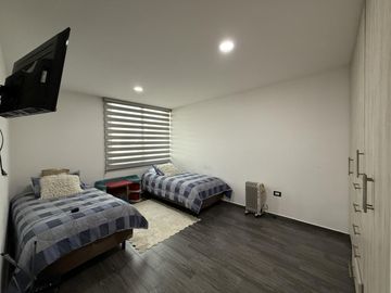 Casa Moderna En Venta y Renta Amueblada En Fraccionamiento Zona Cholula