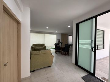 Casa Moderna En Venta y Renta Amueblada En Fraccionamiento Zona Cholula
