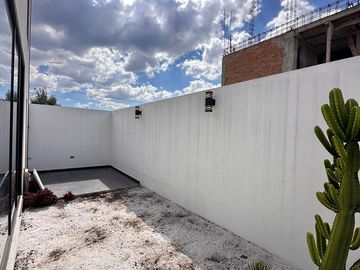 Casa en  venta con 4 habitaciones en Lomas de Angelopolis
