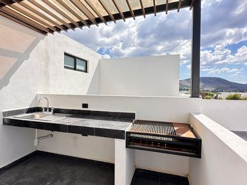 Casa en  venta con 4 habitaciones en Lomas de Angelopolis