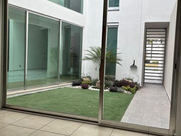 Casa - Zona comercial Zona Plateada