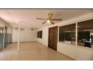 CASA DUPLEX EN PAITILLA EN BARRIADA CON GARITA 3REC 3.5B CBE 364M2