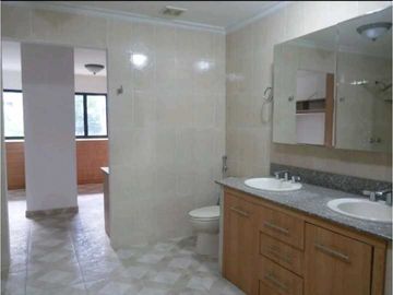 CASA DUPLEX EN PAITILLA EN BARRIADA CON GARITA 3REC 3.5B CBE 364M2