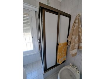 CHALET IMPECABLE EN PARQUE LUROD4 AMB. A/C DORREGO 97