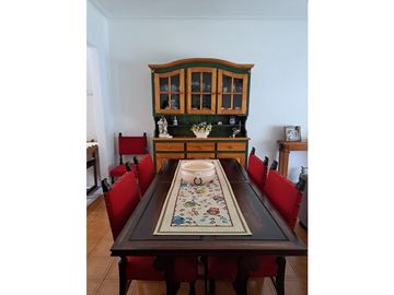 CHALET IMPECABLE EN PARQUE LUROD4 AMB. A/C DORREGO 97