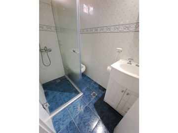 CHALET IMPECABLE EN PARQUE LUROD4 AMB. A/C DORREGO 97