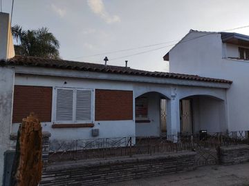 Casa en venta en Quilmes Oeste