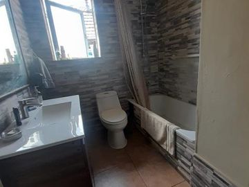 Av. Francisco Bilbao - Sebastián El Cano/Av Américo Vespucio Sur - Víctor Rae - Casa - Venta